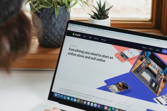 Shopify Review - Is it the best way to build an online store