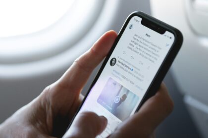 Threads vs. Bluesky: Which is the best X (Twitter) alternative?