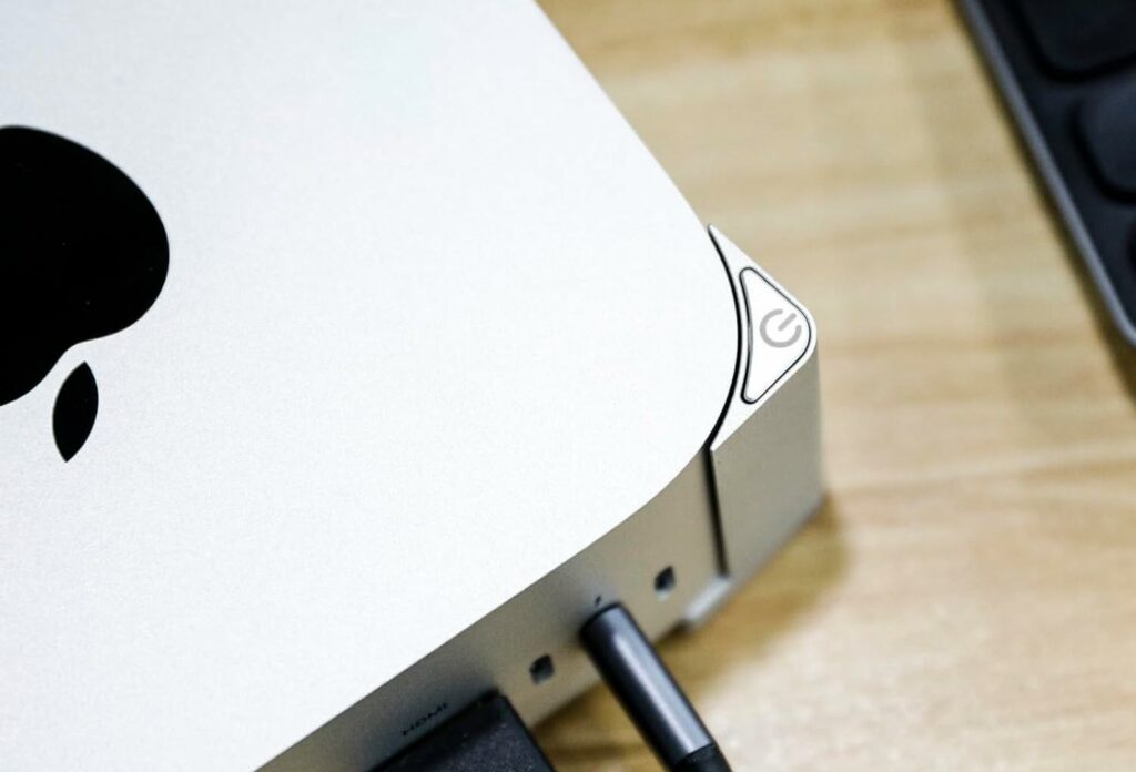 Easy Power Button Base for Mac mini M4 Stand Aluminum Desktop Dock Mac mini M4 Accessories